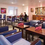 Novotel Valenciennes Hotell 4*