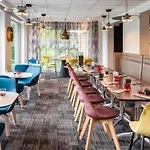 Novotel Valenciennes 4*