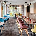 Novotel Valenciennes 4*