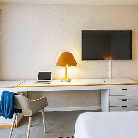 Novotel Valenciennes Hotel