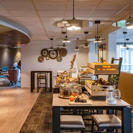 Novotel Valenciennes Hotel Rouvignies