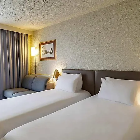 Novotel Valenciennes Hotel Rouvignies