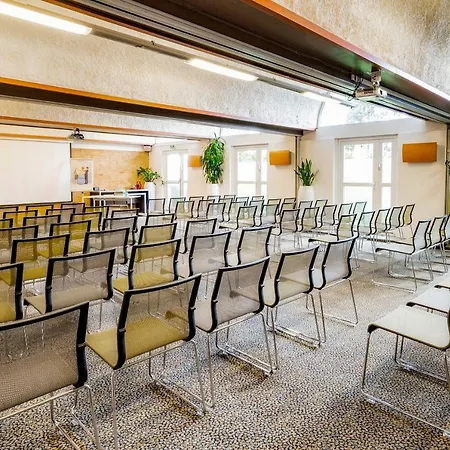 Novotel Valenciennes 4* Rouvignies