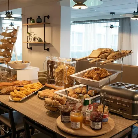 Szálloda Novotel Valenciennes