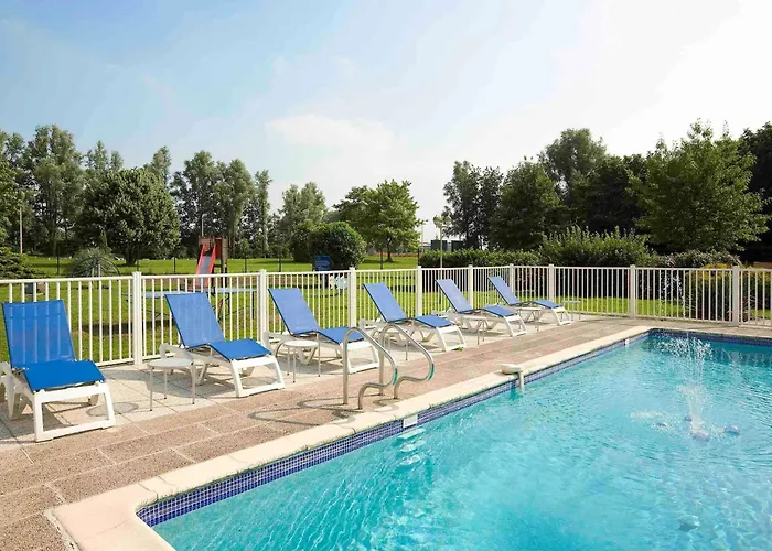 Novotel Valenciennes 4*